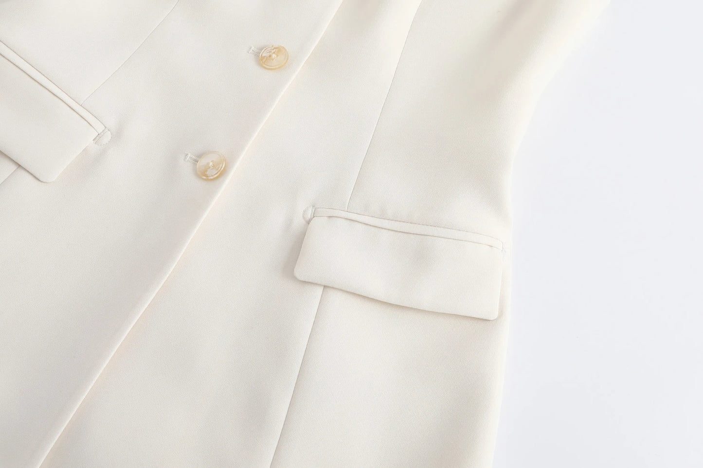 Sharp Oversized Blazer - White