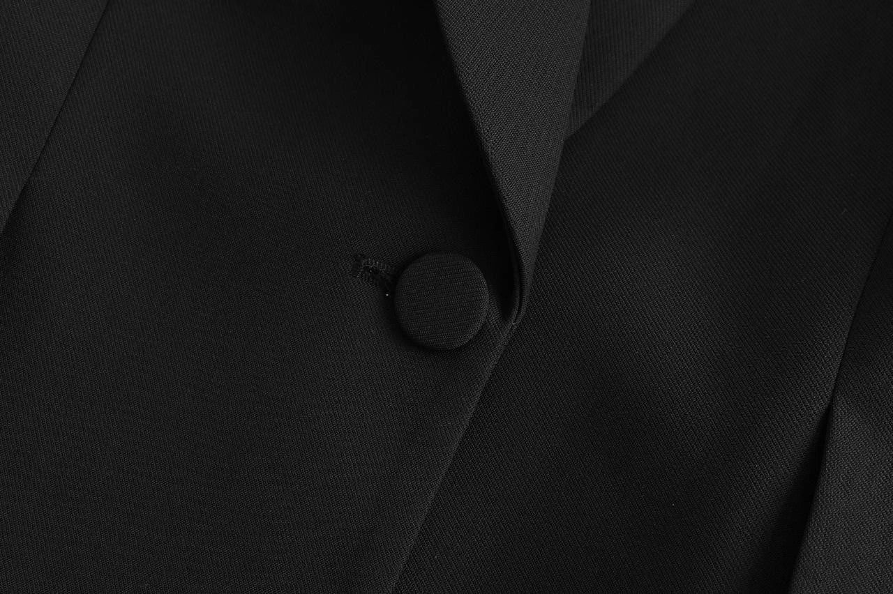 Sharp Single Button Blazer - Black